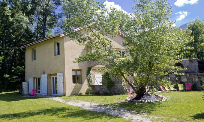 Vizille House | Large bright house, 200m², 5 bedrooms, high comfort, 20min away from ski runs