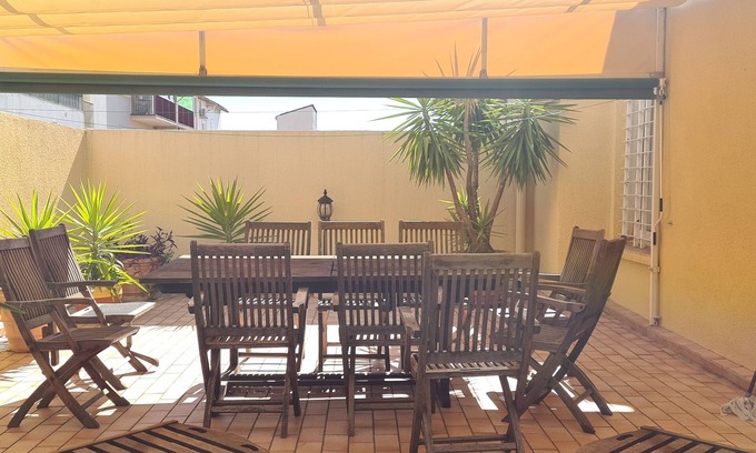 Bas-Vernet Apartment | Large character apartment (150m²)/terrace/air-conditioned/
