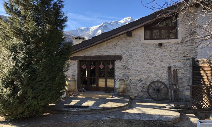 Oulx Cabin | Large charming hut