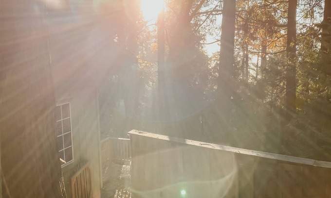 Crestline Cabin | Large/Cozy cabin by Arrowhead/BigBear - 5mins from Lake Gregory/Near Attractions