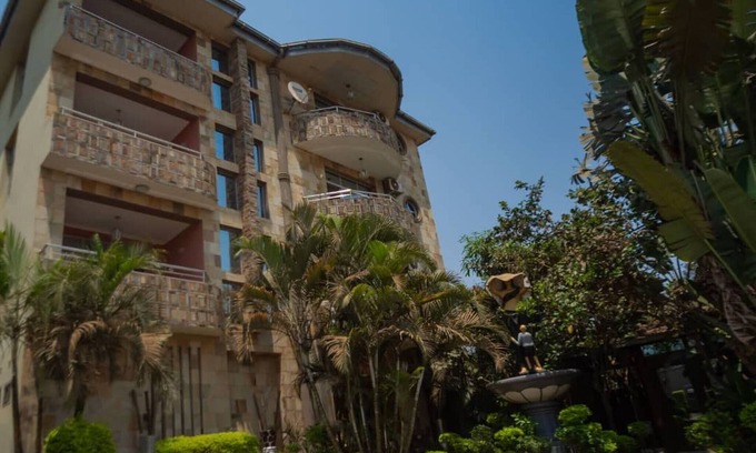 Lubumbashi House | Large Cozy room including free breakfast