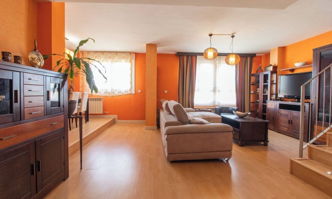 Soria Condo | Large duplex with all amenities.