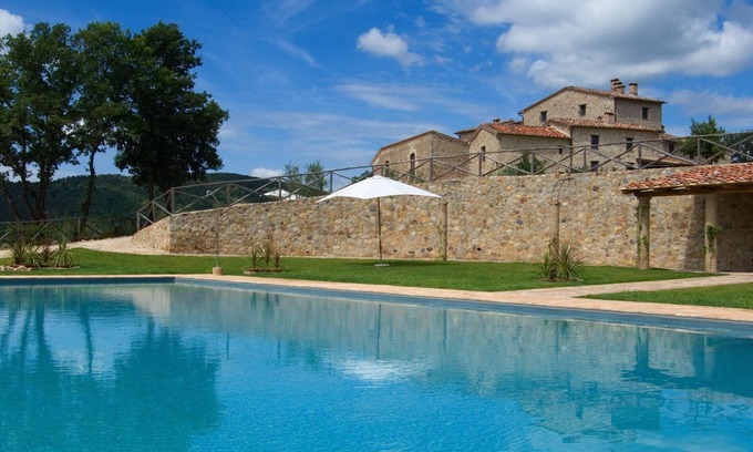 Tocchi Villa | Large estate for 16 in Tuscany: spa, near siena, monticiano