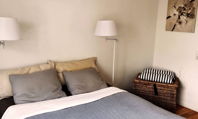 Vaster Apartment | Large family-friendly apartment when transporting to Malmö C/Copenhagen C