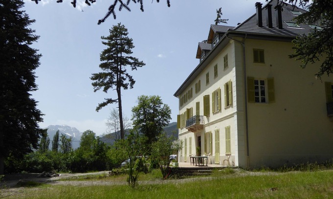 Jausiers House | Large family home Alpes Vallée de l'Ubaye 15/20 people