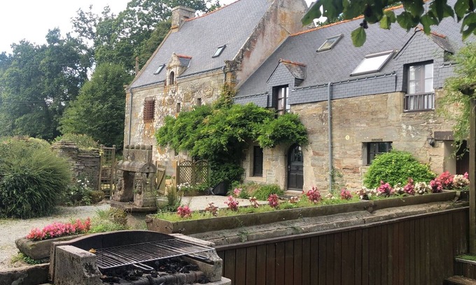 Plumeliau House | Large family home in Morbihan