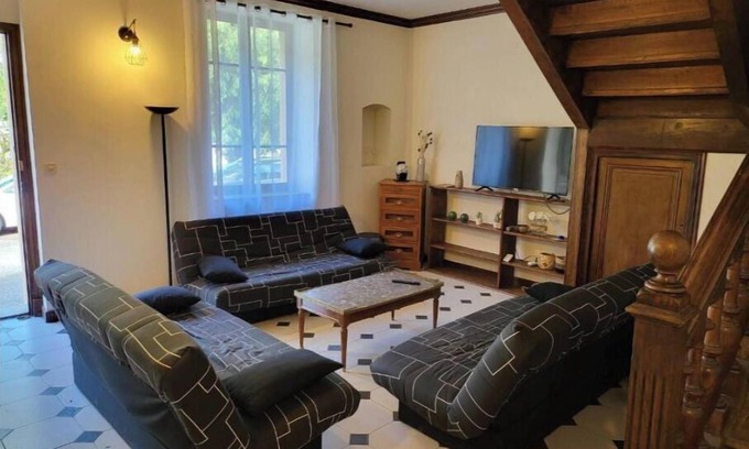 Tain-l'Hermitage House | Large furnished house fully equipped - Wifi, TV, Billiards