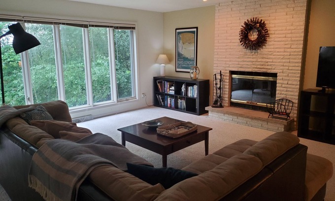 Fitchburg House | Large Home close to everything, Dogs welcome.