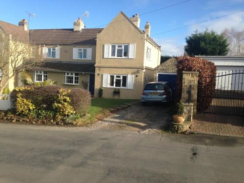 Collingham House | Large home in prime location for all of Yorkshire