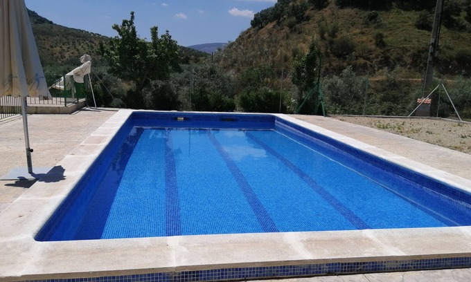 Fuente-Tojar Cottage | Large house located in an olive grove, near the river Caicena.