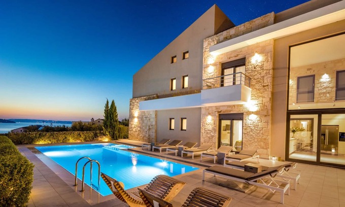 Plaka Villa | Large, Luxurious Villa With Private Swimming Pool and Gym