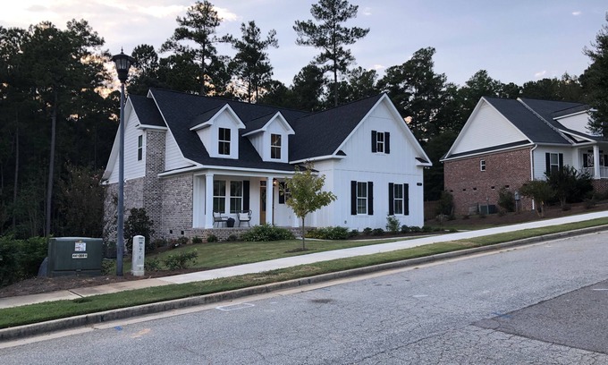 North Augusta House | Large New Custom Home, Minutes to the Course
