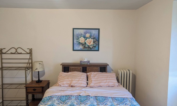 Harrisburg - Hershey House | Large Sparkling Attic Unit w Private Bath
