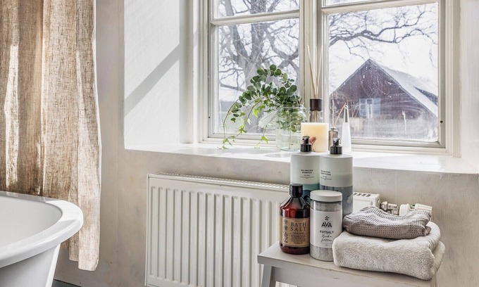 Eskilstuna Municipality House | Large Stylish Charming House With Big Garden