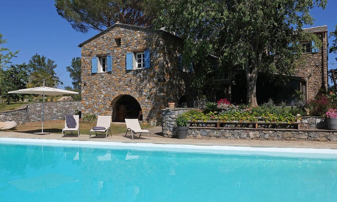 Canale-di-Verde Villa | Large traditional Corsican property including a sheepfold with its feet in the fresh water .