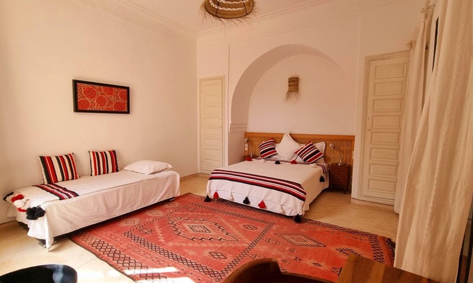 Oumnass House | Large triple bedroom garden and terrace