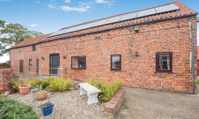 Kirton in Lindsey House | Lark Rise Cottage - 3 White Hoe Farm