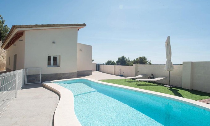 Montserrat House | Las Casitas De Noah