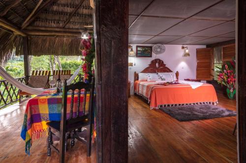 Marques de Comillas Cabin | Las Guacamayas Lodge Resort, Selva Lacandona, Chiapas México