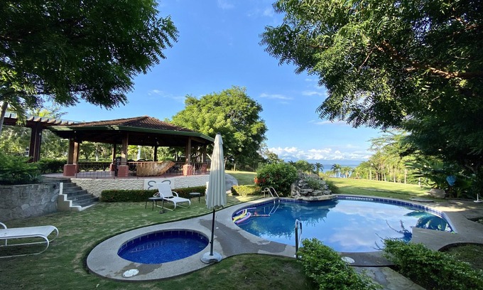 Playa Naranjo House | Las Mañanitas - Wonderful Oceanfront Villa and Beachfront Property!