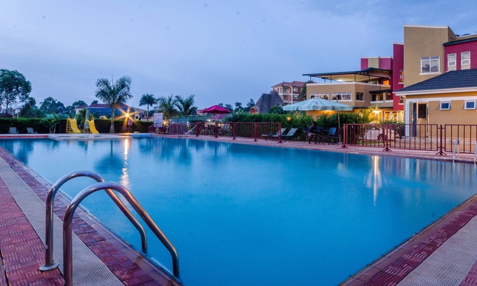 Kireka Hotel | Las Vegas Garden Hotel