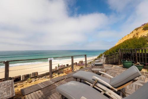 Solana Beach House | Last Minute Special - Steps to Beach Access + Pool