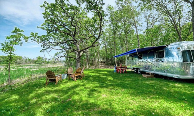 East Troy House | Last Resort - Vintage 1977 Airstream