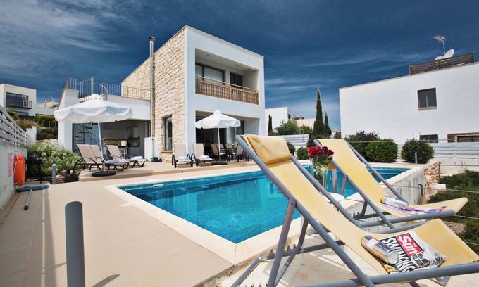 Latchi Villa | Latchi Holiday Villa EV21