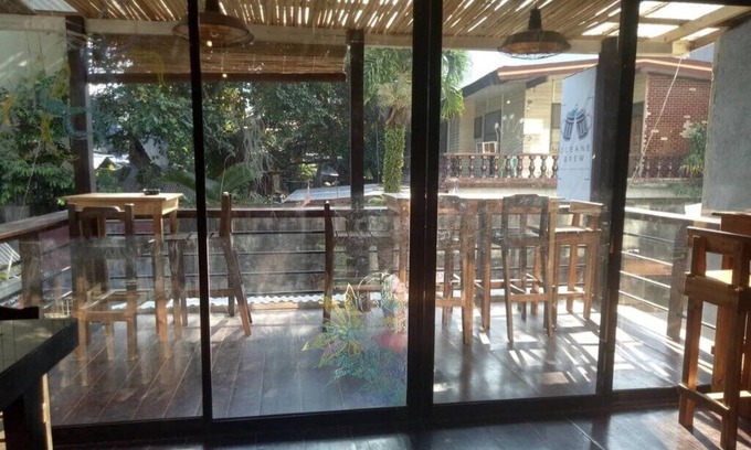 Barangay Buena Suerte House | Laule a Hostel El Nido (Double room #2)