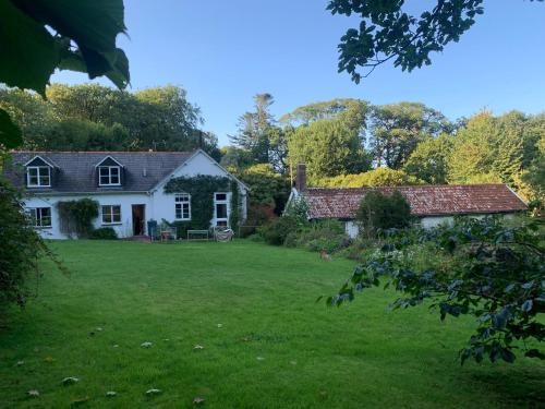 Clovelly House | Laundry Cottage