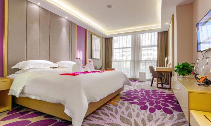 Chengbei District Hotel | Lavande Hotel Xining Xigang