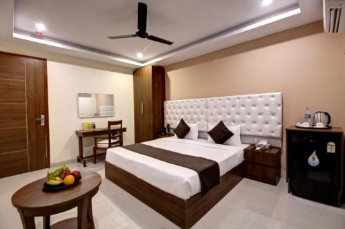 Jasola Hotel | Laxmi Mahal Hotel