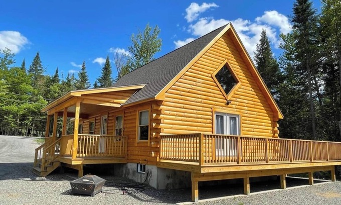 Pittsburg Cabin | Lazy Bear