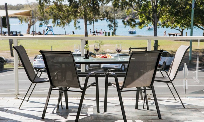 Noosaville Apartment | Lazy Days by Stay Noosa