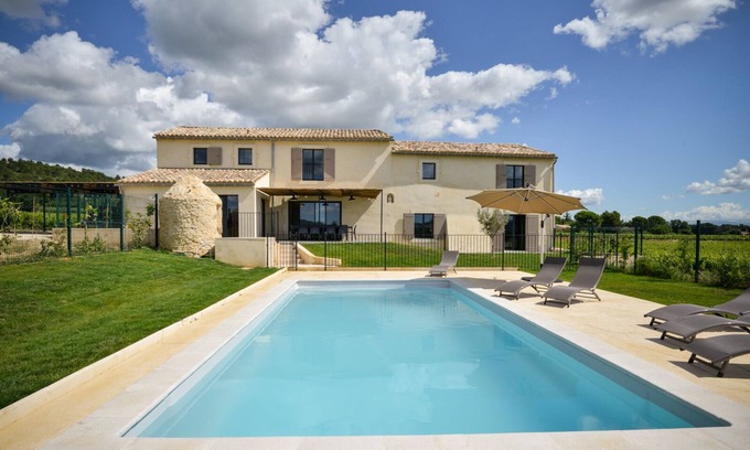 Bagnols-sur-Ceze House | Le Baranier, closed private pool, Provence, Ardèche, 30km Uzes and Avignon