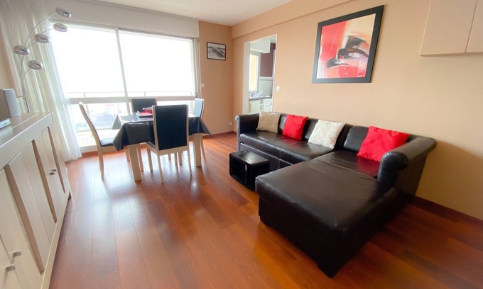 Port Apartment | Le Beach, appartement avec balcon et vue sur mer