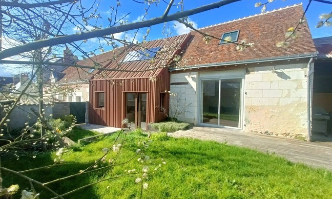 Chedigny Villa | Le berceau de Carmen (8 to 12 people)
