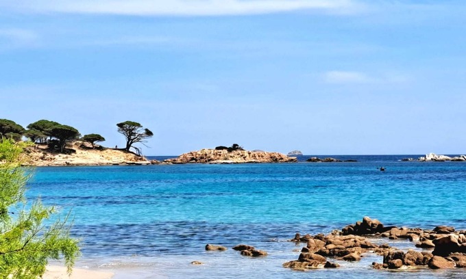 Santa Giulia Apartment | Le Berceau, Résidence 4 Palombaggia, Accès Plage, Piscine, Tout Confort