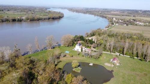 La Riviere Apartment | Le Cast'L 4 Coin de paradis en bord de Dordogne