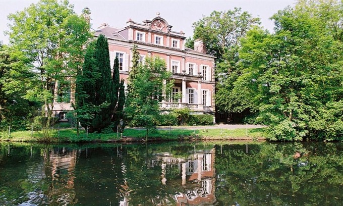 Lillers Bed & Breakfast | Le Château de Philiomel