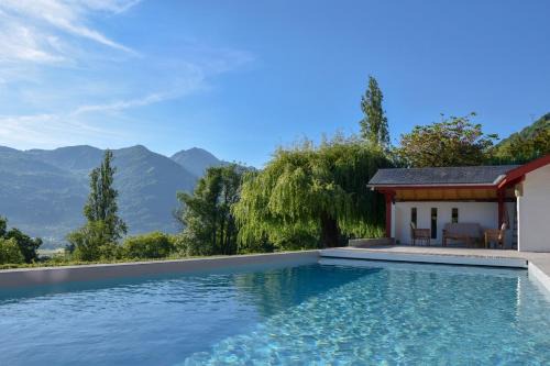 Saint-Savin House | Le Chalet des Pyrénées St Savin