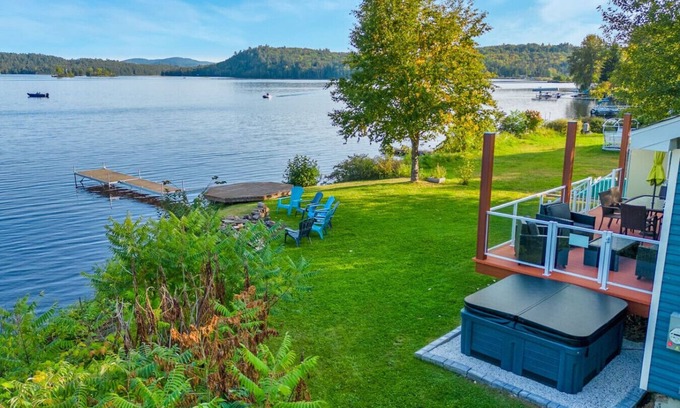 Lac Sainte-Marie Ski Chalet | Le Chalet Familial, 4 rooms, SPA, Lac Sainte-Marie, Qc
