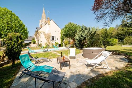 Thilouze House | Le Clos du Tilleul Fabuleuse propriété 15 à 30 Pers Piscine au coeur d'un charmant village