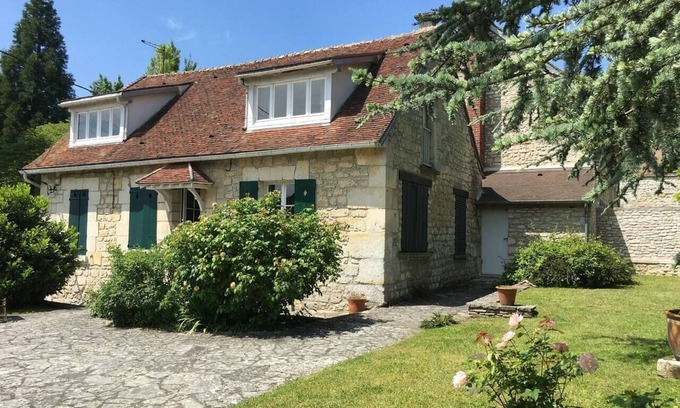 Lavilletertre House | Le Clos Saint Jean Traditional Vexin house