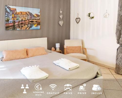Sainte-Croix-en-Plaine Apartment | Le Cocon appart avec parking privé & terrasse