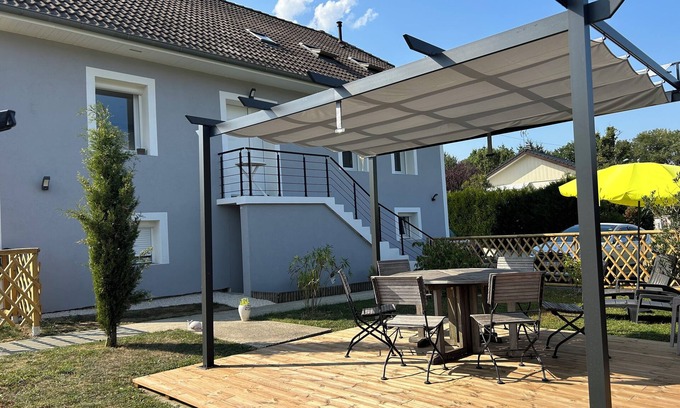 La Balme-de-Sillingy House | Le Cosy Home 3* Apartment in house Annecy