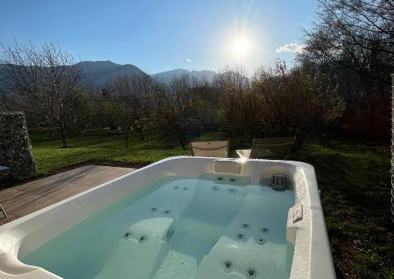 Saint-Bonnet-en-Champsaur Apartment | "Le Cottage" Appartements avec SPA privatif