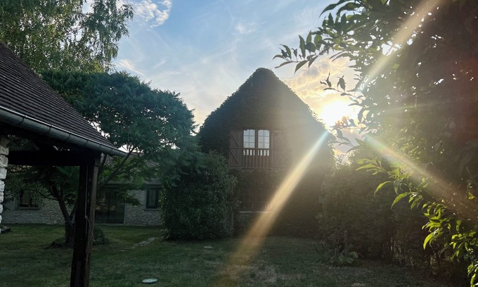 Guainville House | LE COTTAGE - bright and welcoming country house just an hour from Paris