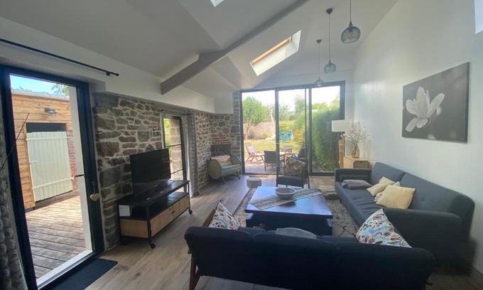 Carolles House | Le Cottage De La Baie