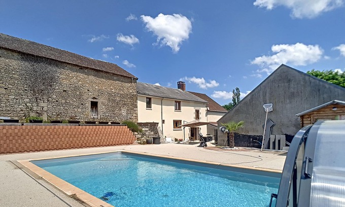 Saint-Yrieix-les-Bois House | Le Domaine de la Forge , à Saint Yrieix les Bois